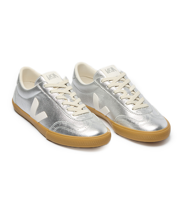 VEJA VO2021666A - Women Shoes